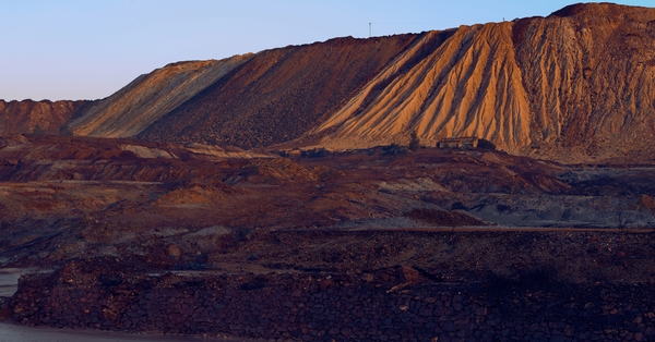 Aviso de suspensão de Leilões CPRM/SBG